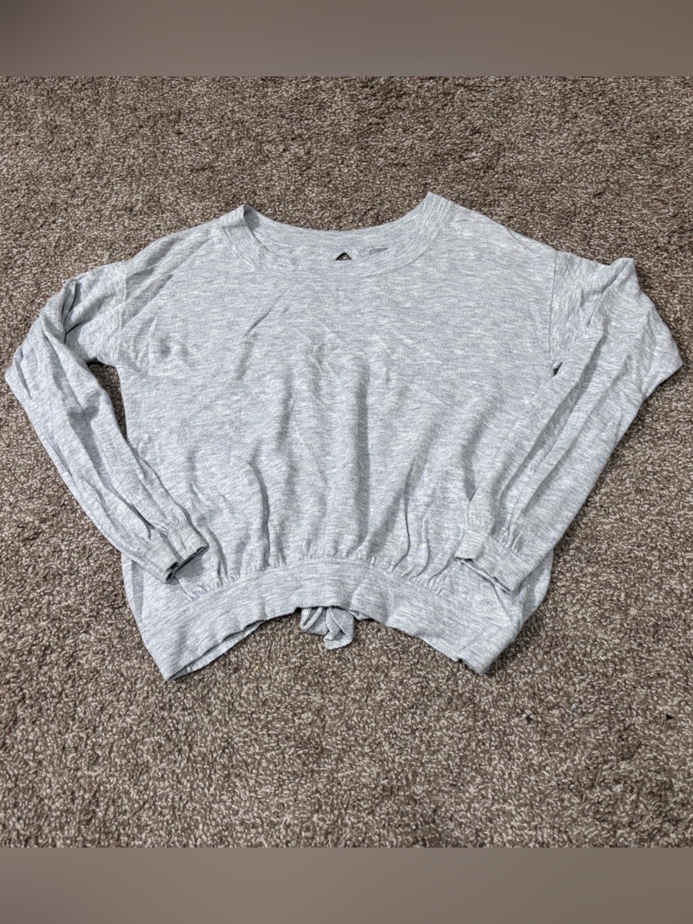 aerie Light Gray Long Sleeve Tie-Hem Crop Top